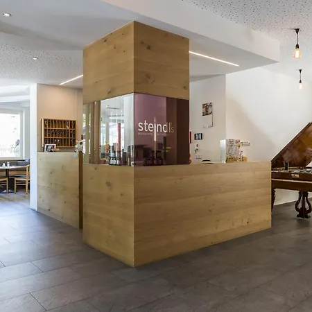 Steindl's Boutique